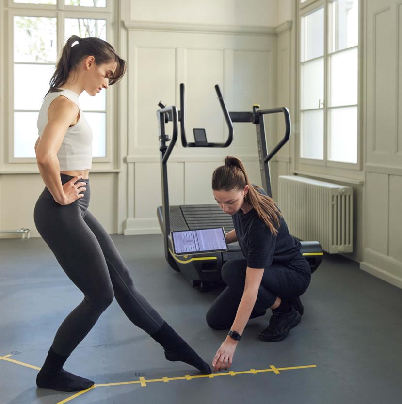 Diese Messung kann helfen den richtigen Zeitpunkt zurück in den Sport zu Erkennen. Genaue Diagnostik nach VKB Ruptur